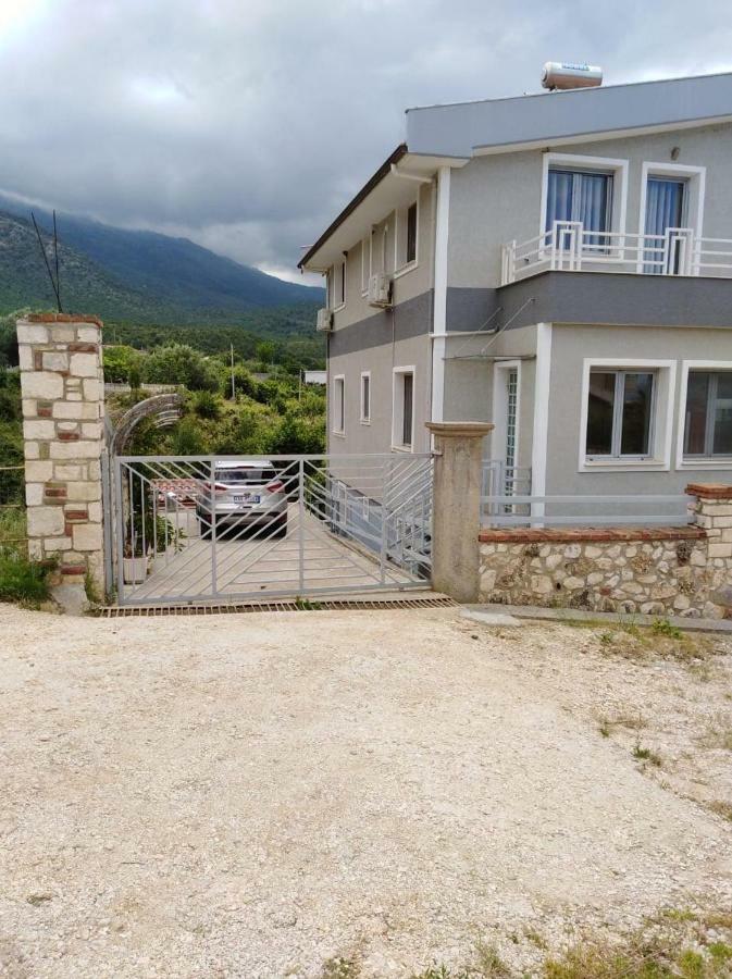 Vila Elida Trajas Екстериор снимка