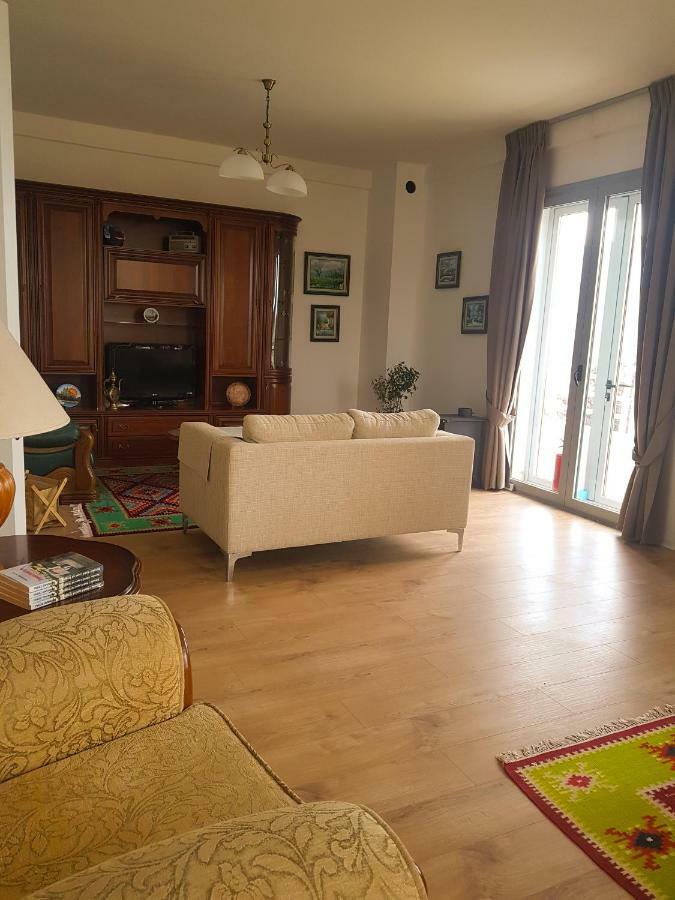 Vila Elida Trajas Екстериор снимка